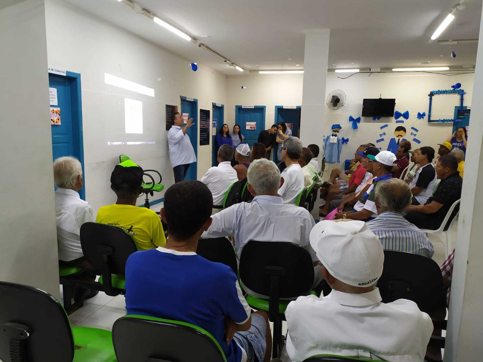 Camacã: PSF Manoel Rodrigues realiza palestra com seus usuários na campanha do novembro azul